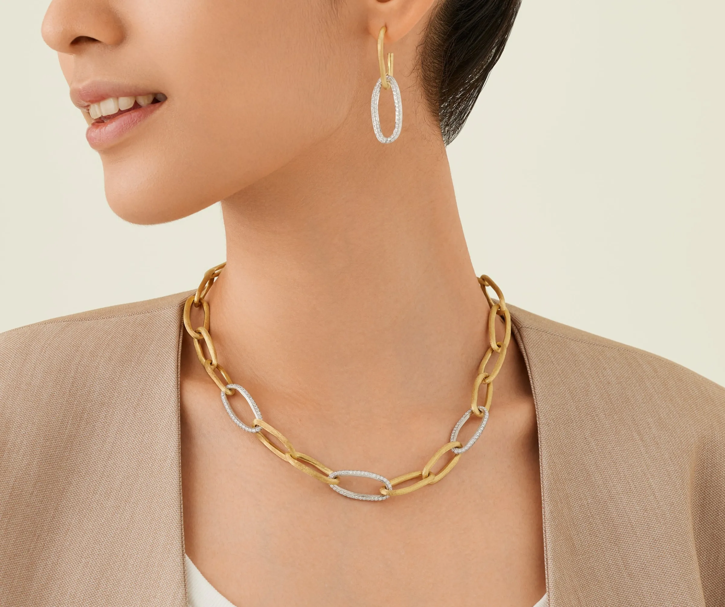 Necklaces-Marco Bicego 18K Yellow Gold Oval Link Necklace With Pavé Diamond Links Yellowgold